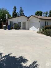 Building Photo - 409 Quailridge Rd
