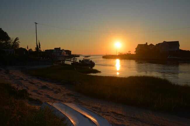 Foto del edificio - 89 Inlet Rd