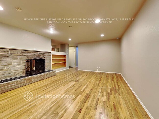 Building Photo - 2626 94th Ave E