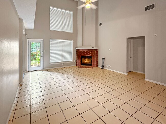 Foto del edificio - Charming 4-Bedroom Home