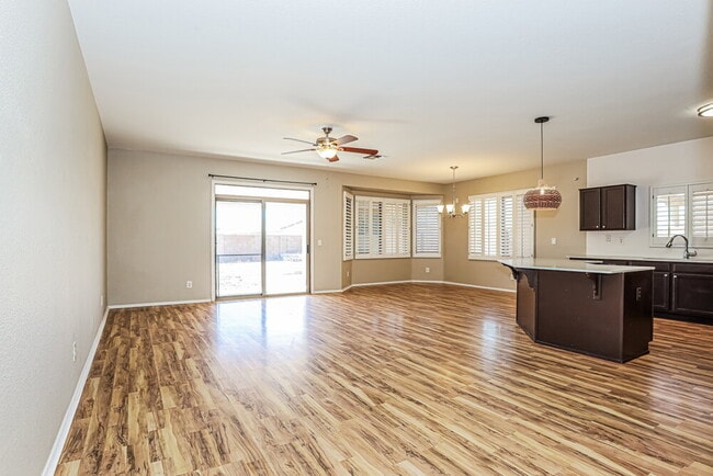 Building Photo - 11231 E Covina Cir