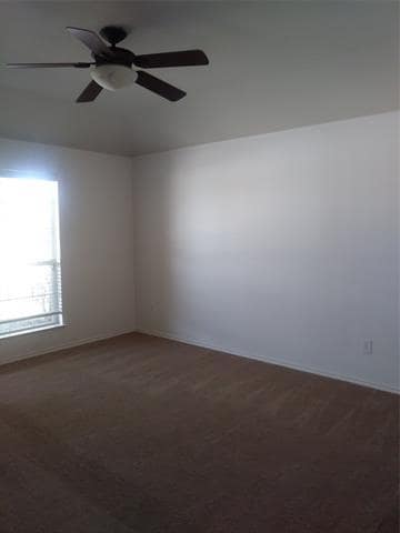 Building Photo - 2224 Hummingbird Way