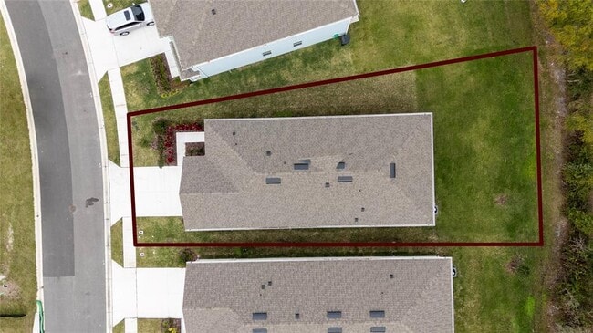 Foto del edificio - 8347 Madrid St