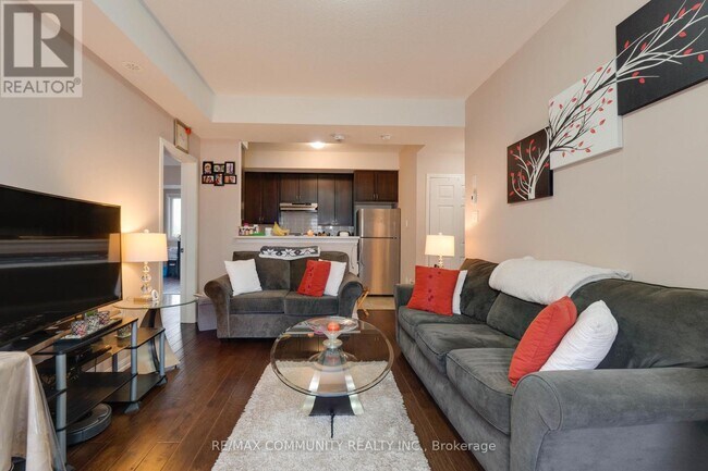Photo du bâtiment - 250-250 Sunny Meadow Blvd