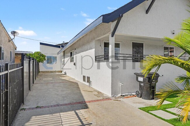 Foto del edificio - Unit