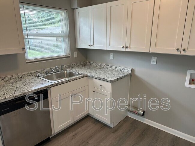 Foto del edificio - 1622 Greyling Dr
