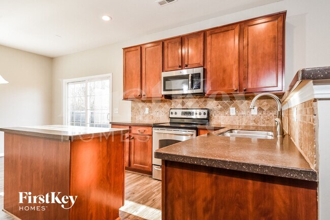 Foto del edificio - 6465 Flintlock Ct