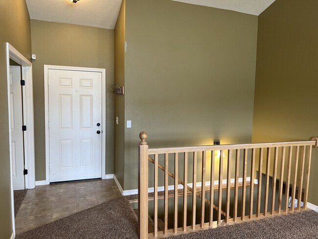 Building Photo - 214 Brookwood Dr