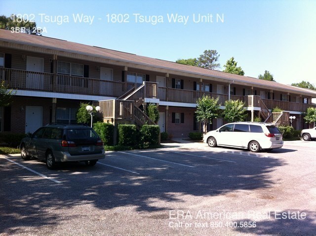 Primary Photo - 1802 Tsuga Way