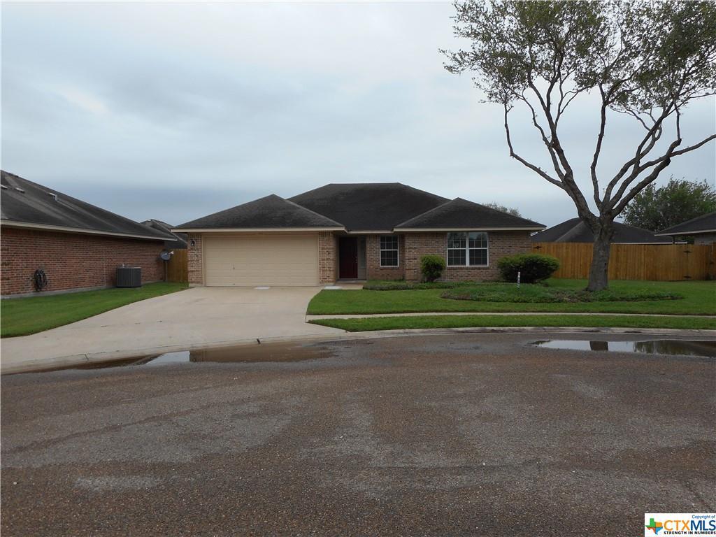 Primary Photo - 106 Brenna Cir