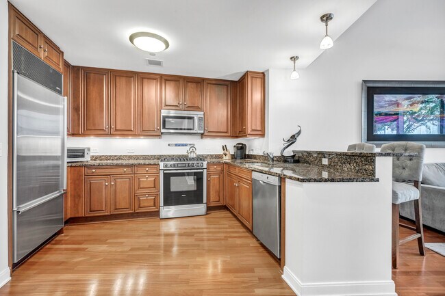 Building Photo - 60 E Monroe St