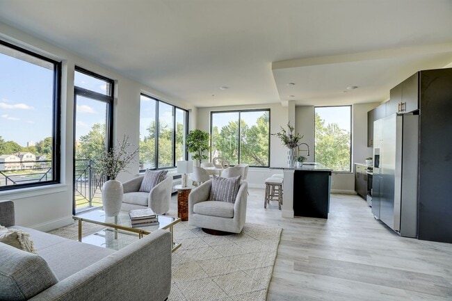 Interior Photo - The Modern