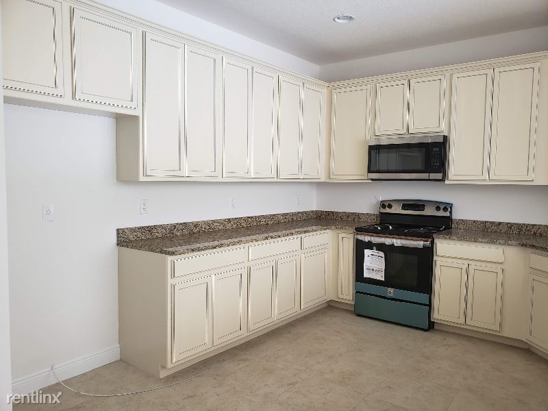 Building Photo - 3 br, 2 bath House - 222 SW 1st Ave