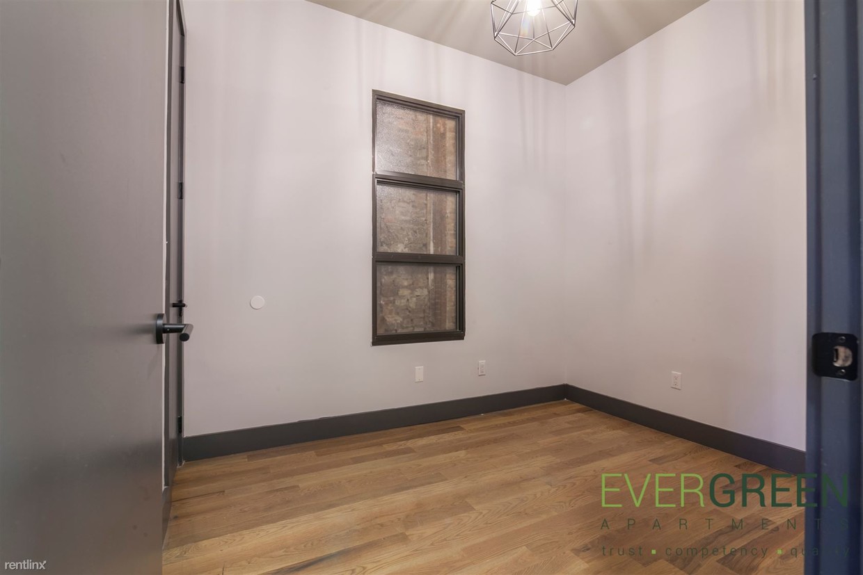 Foto principal - 1018 Cypress Ave