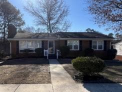Building Photo - 804 Calloway Dr