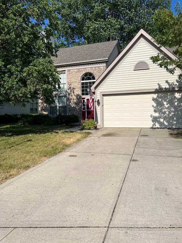 9066 Glass Chimney Ln, Fishers, IN 46037 House Rental in Fishers, IN