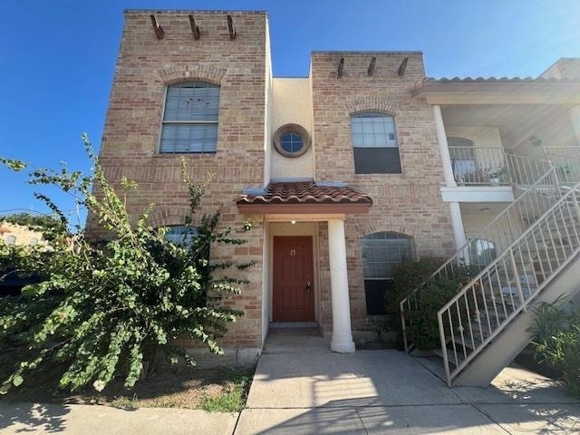 Building Photo - 1420 Musser St