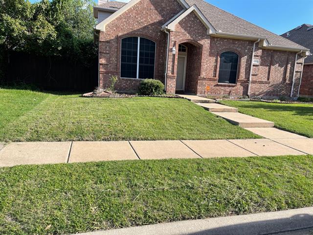Foto del edificio - 6001 Hidden Pine Ln