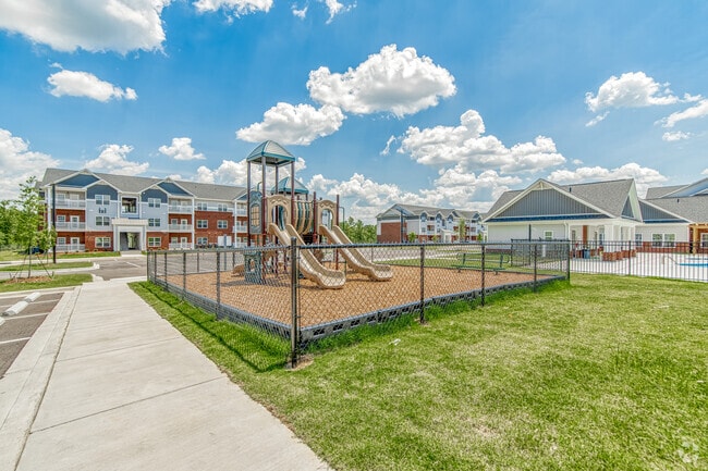Building Photo - Killian Terrace Apartments