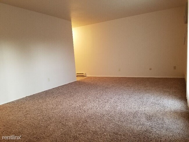 Foto del edificio - 1 br, 1 bath Apartment - 3036 La Salle Ave