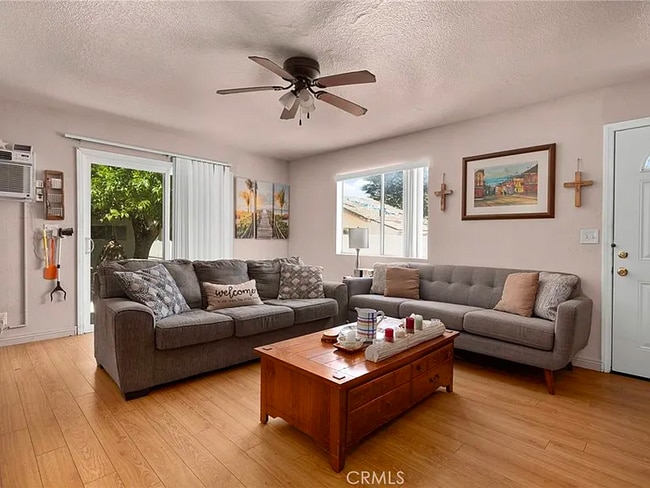 Building Photo - 7516 Valaria Dr