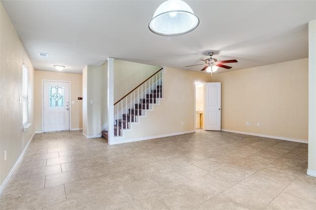 Building Photo - 809 E College St