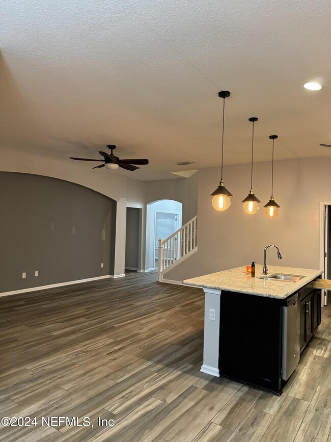 Building Photo - 94267 Woodbrier Cir