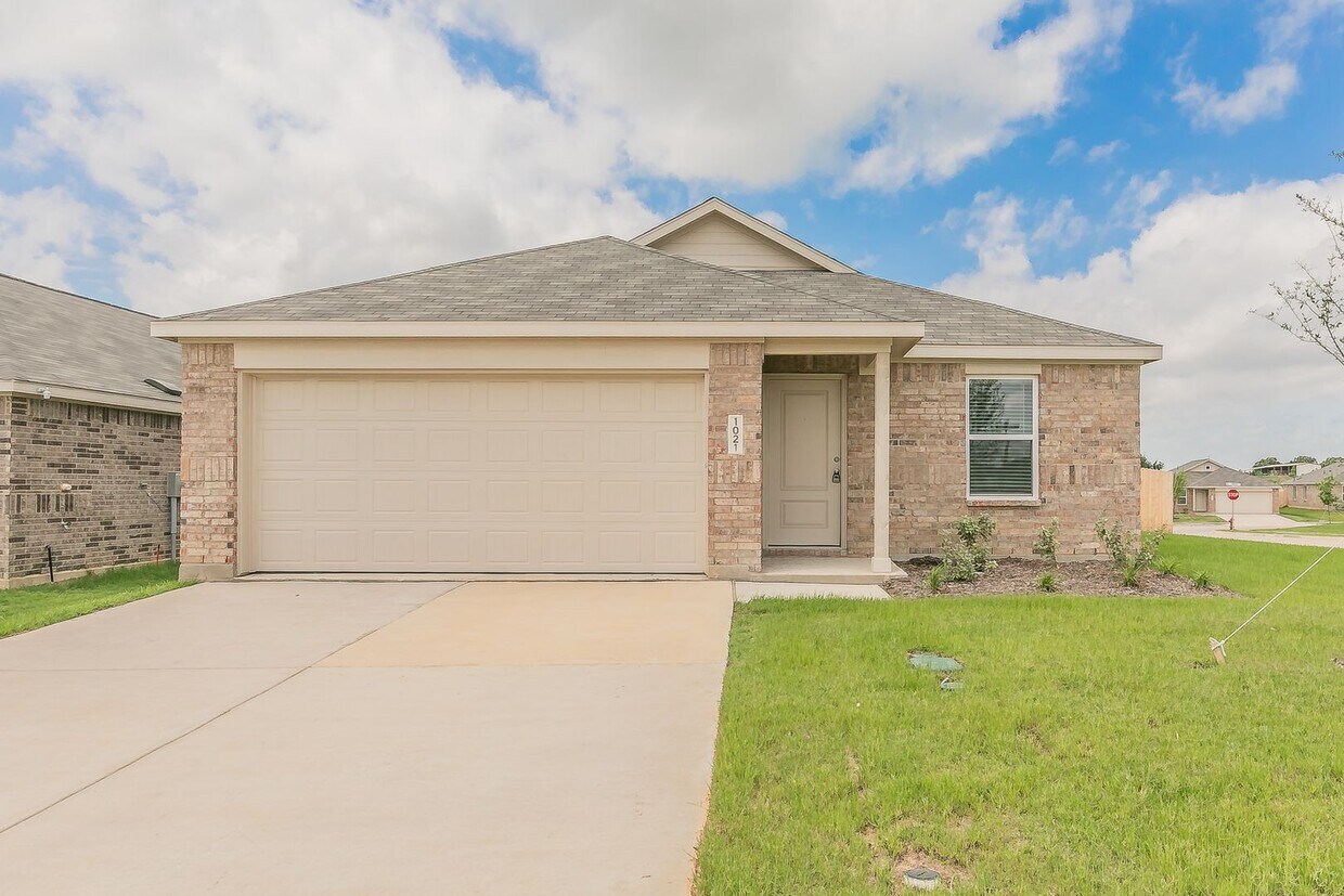 Primary Photo - 3 bedroom 2 bath-brand new construction in...