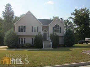 Building Photo - 419 Farmington Dr