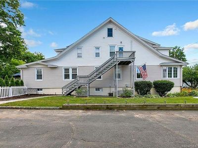 Foto del edificio - 282 Halley Ave