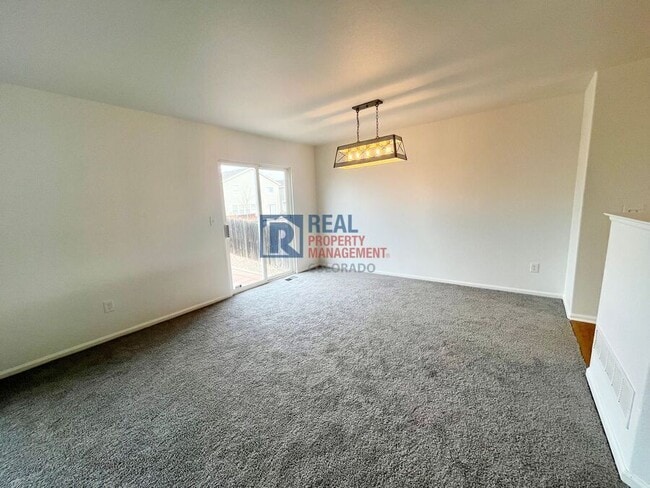 Building Photo - 16453 E Phillips Dr