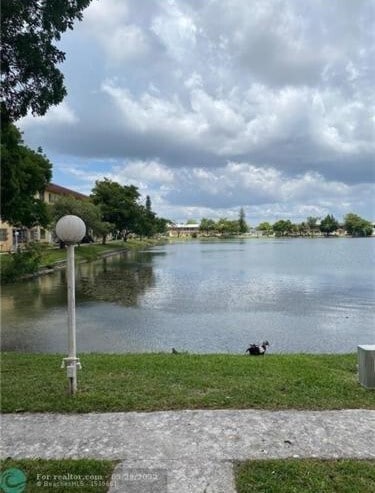 Photo - 18700 NE 3rd Ct Townhome