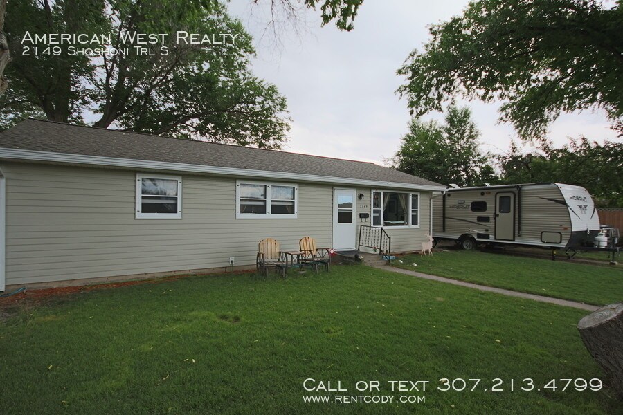 Primary Photo - 3bed/1bath home
