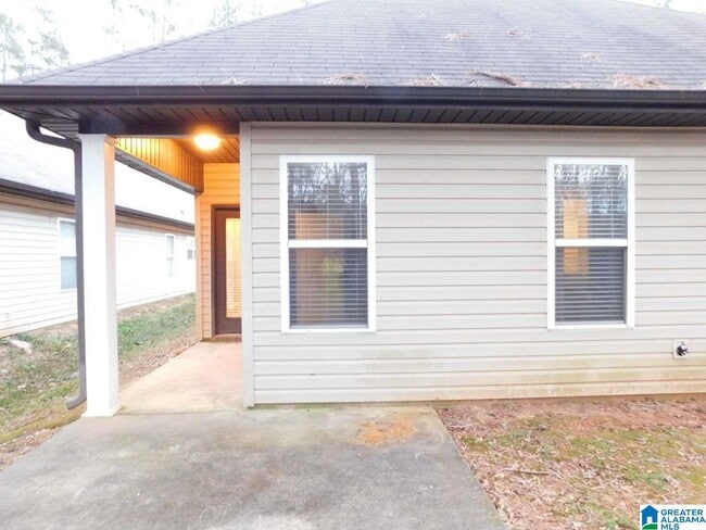Building Photo - 5361 Cottage Cir