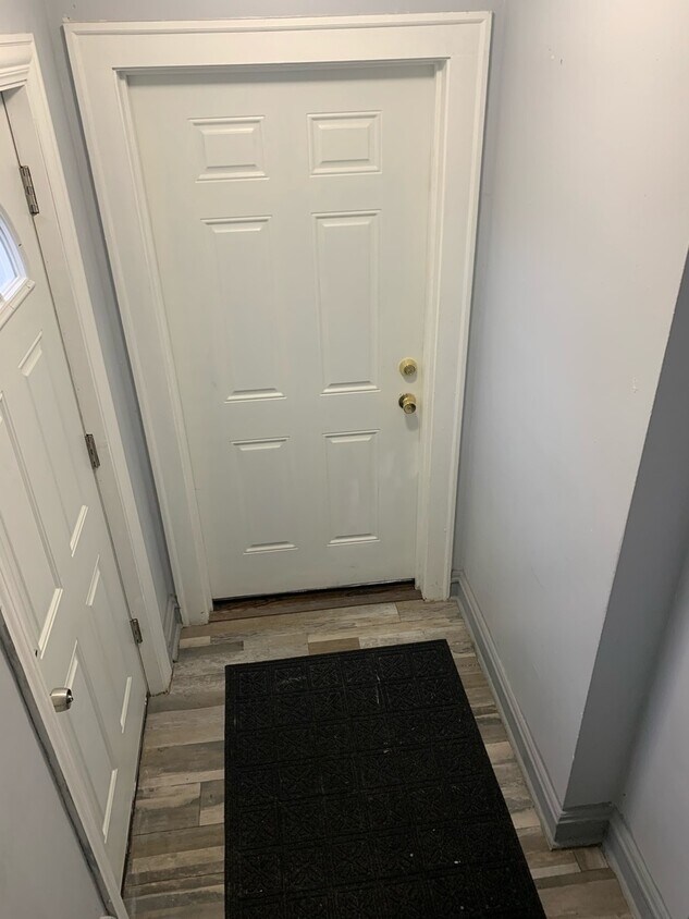 Foto principal - 10044 S LaSalle St