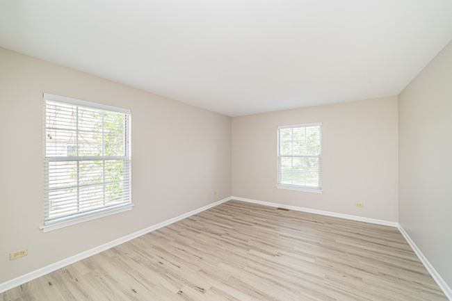 Building Photo - 1266 Bradwell Ln
