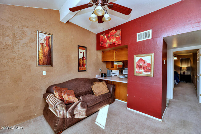 Building Photo - 778 W Wickenburg Way