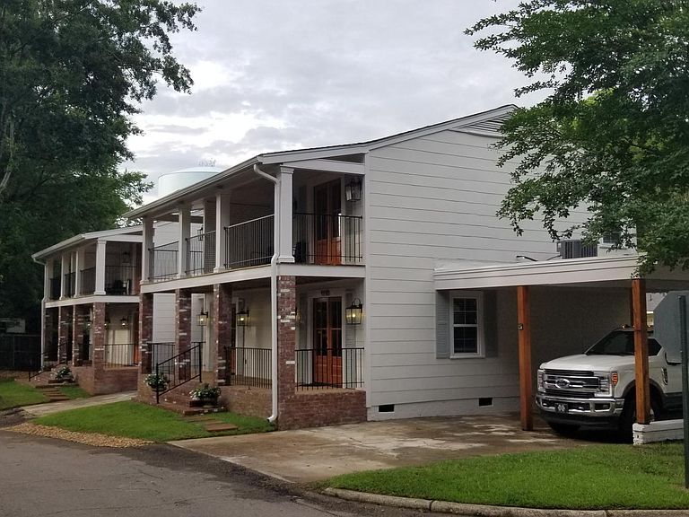 Photo - 417 1st St S (Columbus, MS)