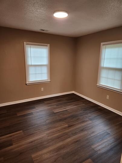 Foto del edificio - 2821 Club Plaza Rd