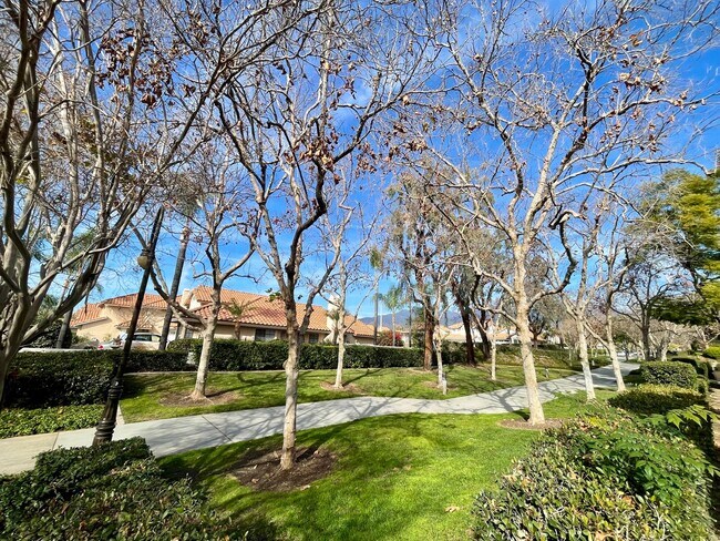 Foto del edificio - $500 OFF First Month's Rent-2Bd 2Ba Condo ...