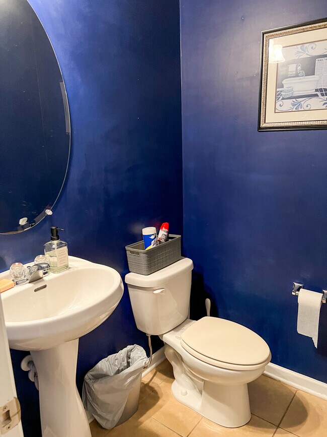 1/2 bath - 5 Catawba Way