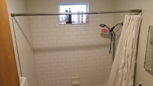 Bathroom - 4210 4th Ave NE