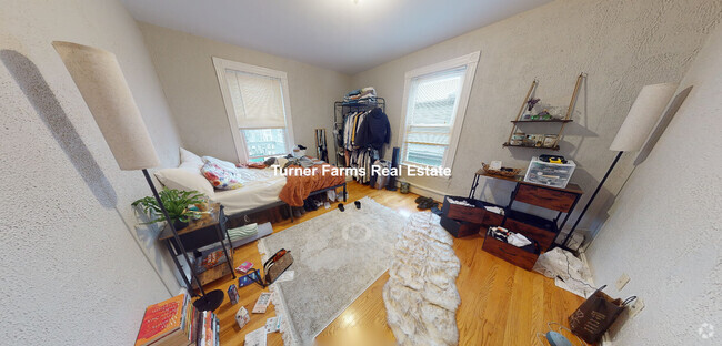 Building Photo - 350 Allston St