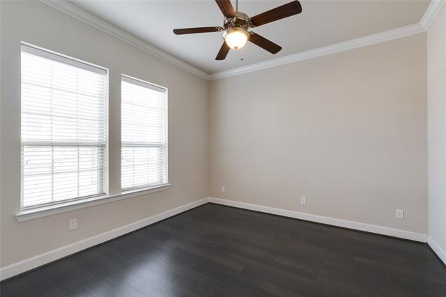 Foto del edificio - 7229 Collin McKinney Pkwy