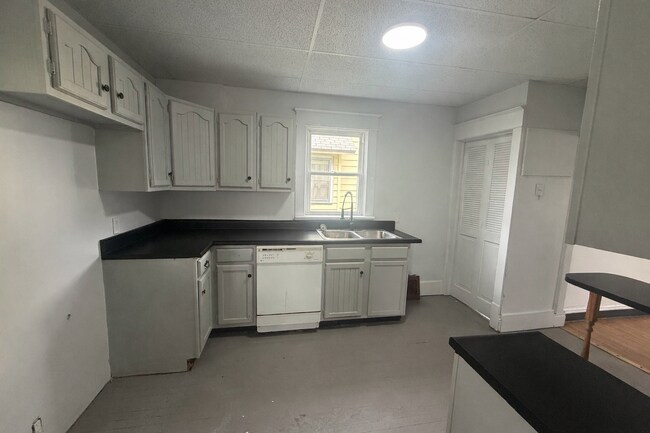 Foto del edificio - 720 Baldwin Ave