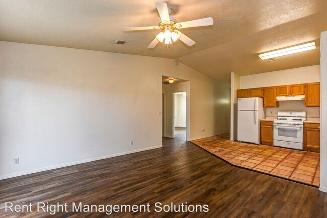 Building Photo - 4701 N Norman Rd