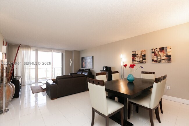Building Photo - 8855 Collins Ave
