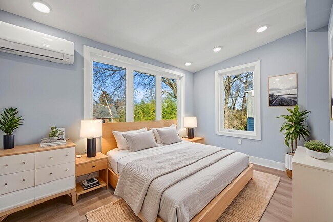 Foto del edificio - 4535 Avondale St