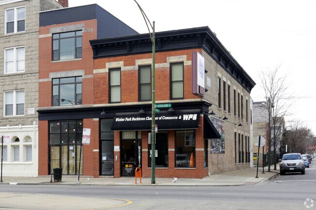 Building - 1414 N Ashland Ave