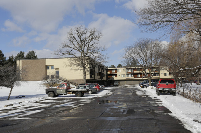 Foto del edificio - Country Inn West Apartments